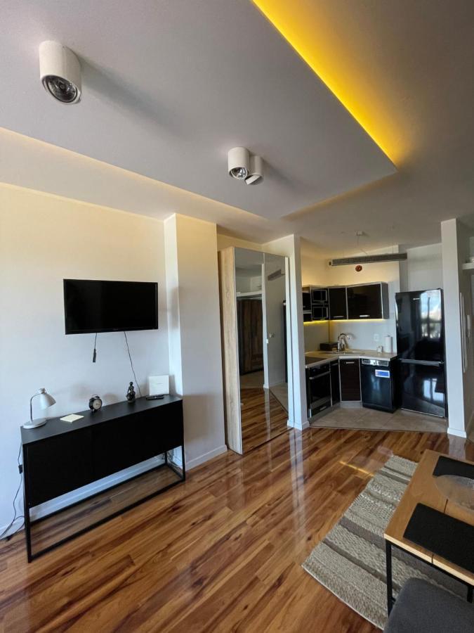 Sky View Apartments - Lm Group ชเตชชิน ภายนอก รูปภาพ