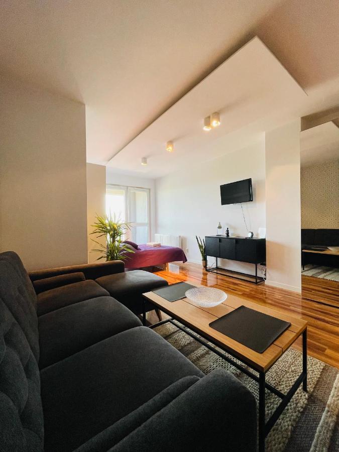 Sky View Apartments - Lm Group ชเตชชิน ภายนอก รูปภาพ