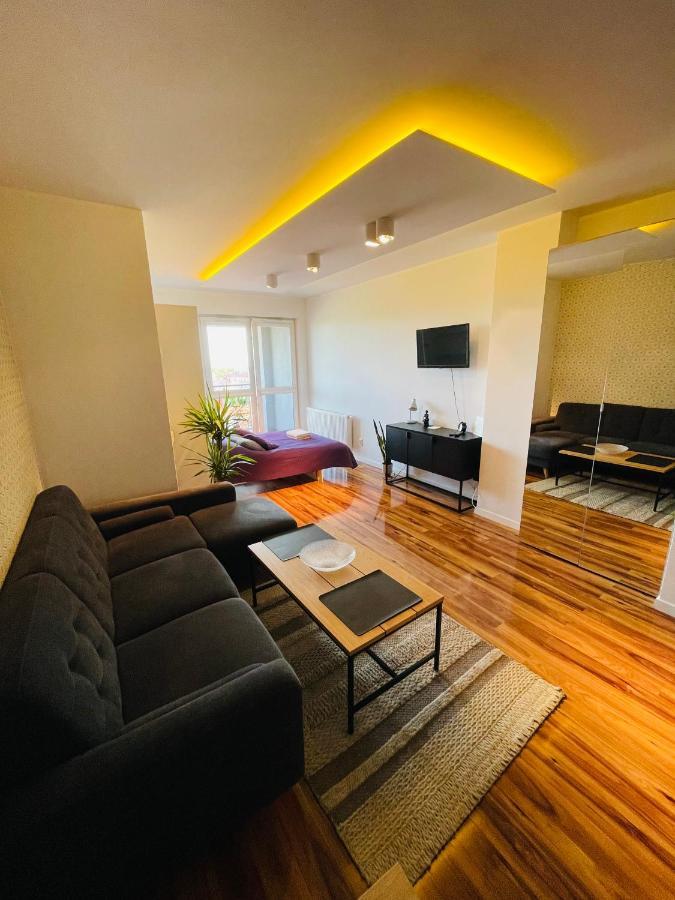 Sky View Apartments - Lm Group ชเตชชิน ภายนอก รูปภาพ